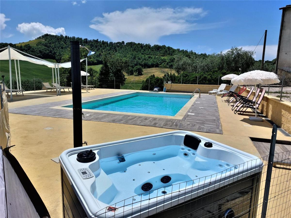 Agriturismo La Terrazza Valfabbrica Exterior photo